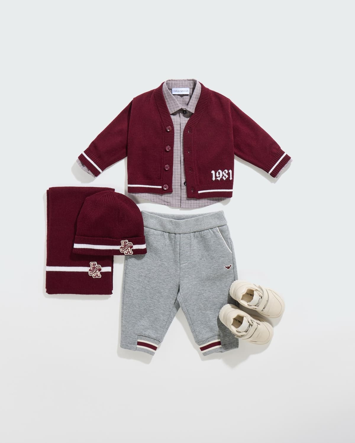 Emporio Armani Dziecięce spodnie dresowe z double jersey z haftowanym logo - 4