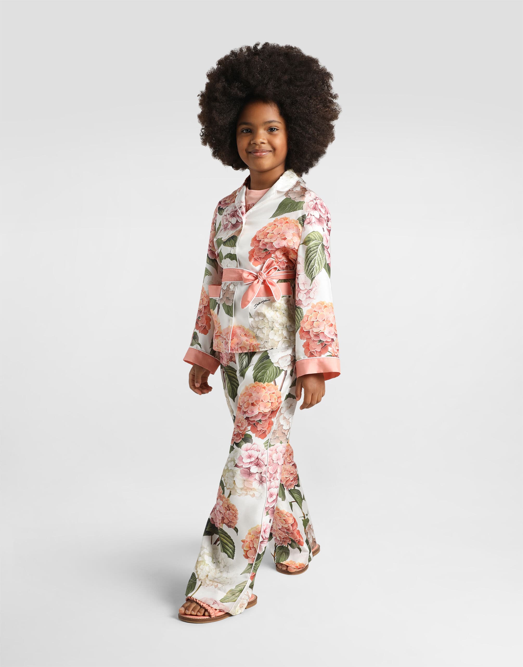 Dolce & Gabbana Kids dziecięce spodnie z jedwabnego twilu z nadrukiem hortensji - 2