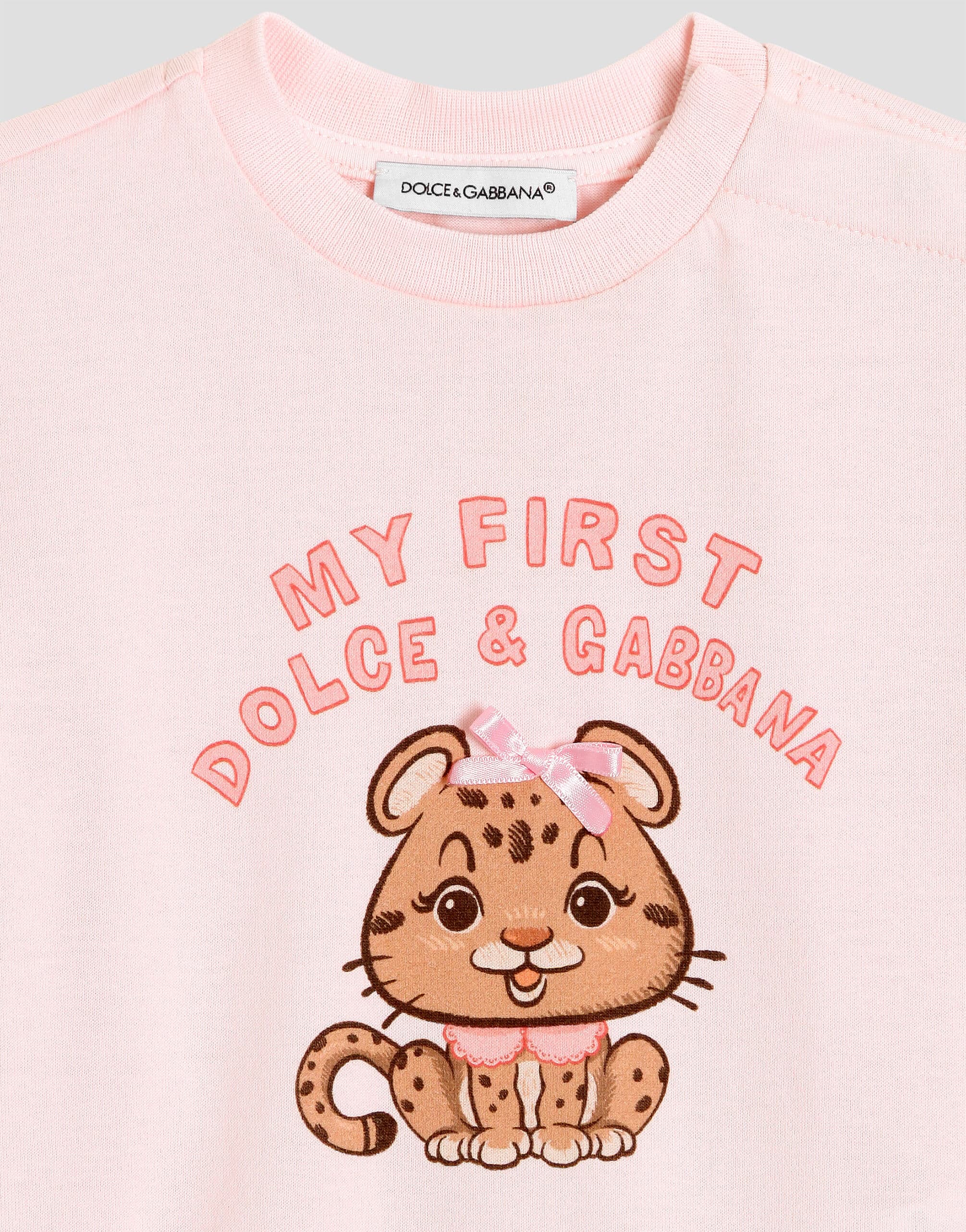 Bawełniany T-shirt Dolce & Gabbana Kids z nadrukiem brokatowego serca w panterkę - 3
