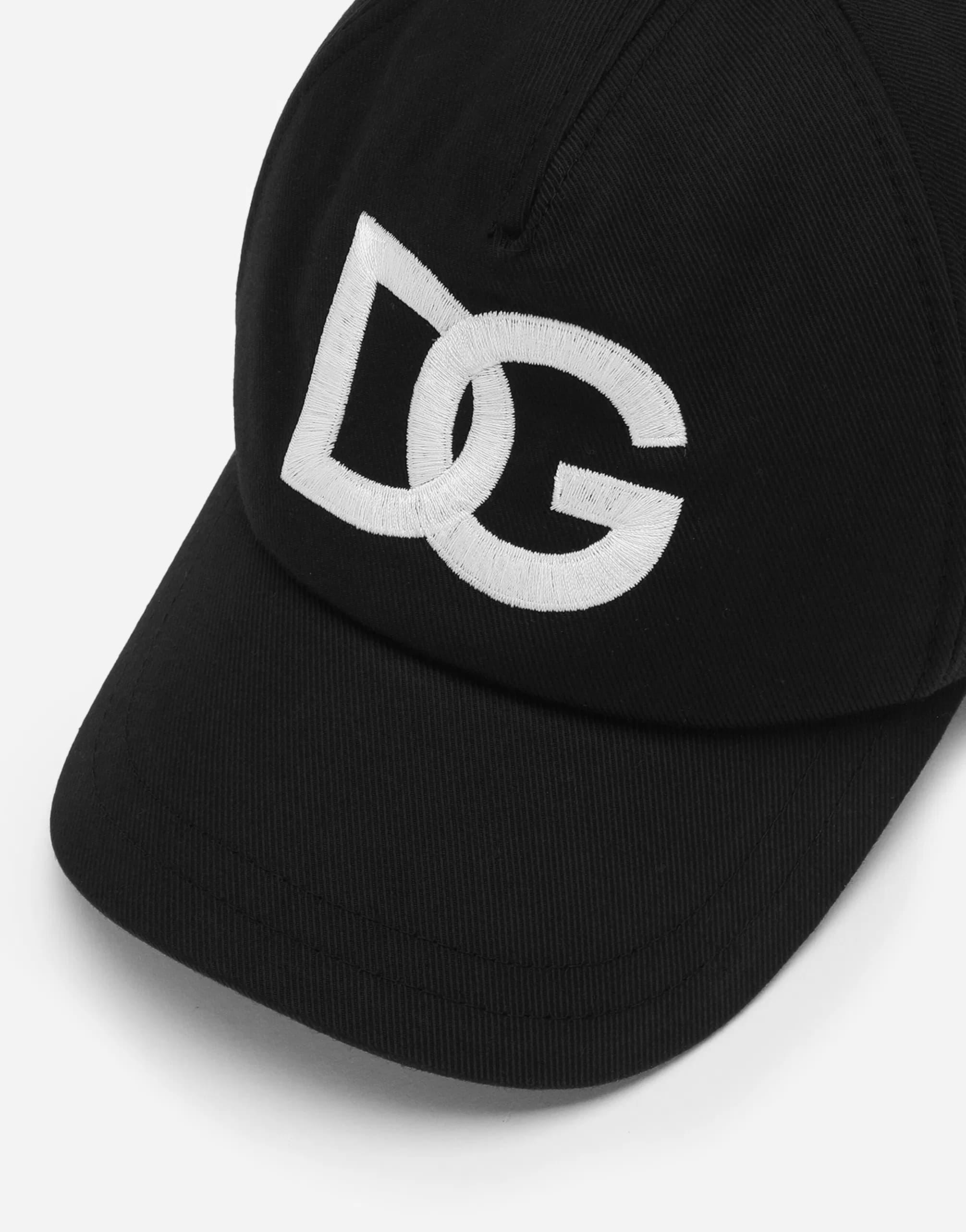 Baseball cap with DG logo path - 4