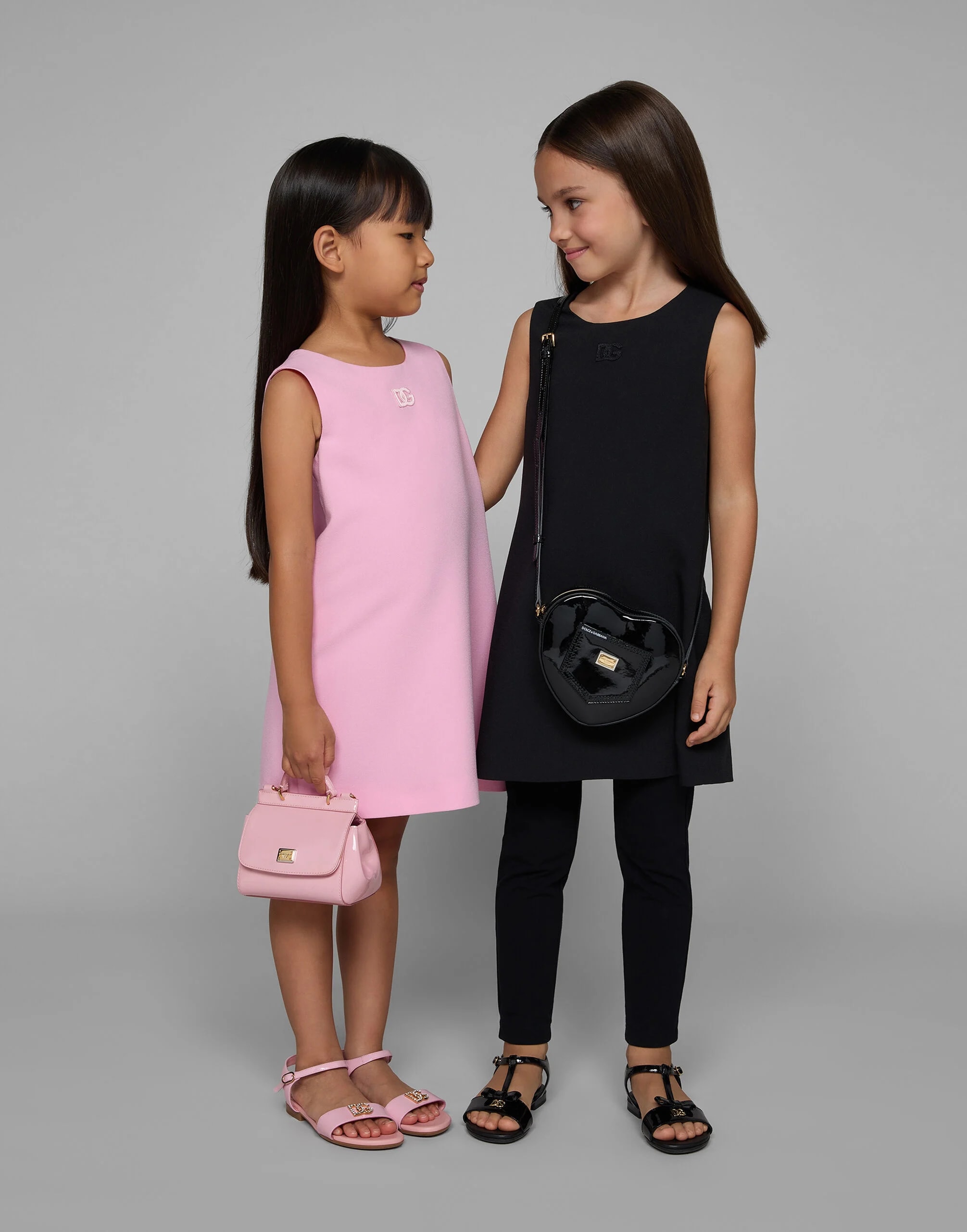 Dolce & Gabbana Kids dziecięca minitorebka Sicily z lakierowanej skóry
